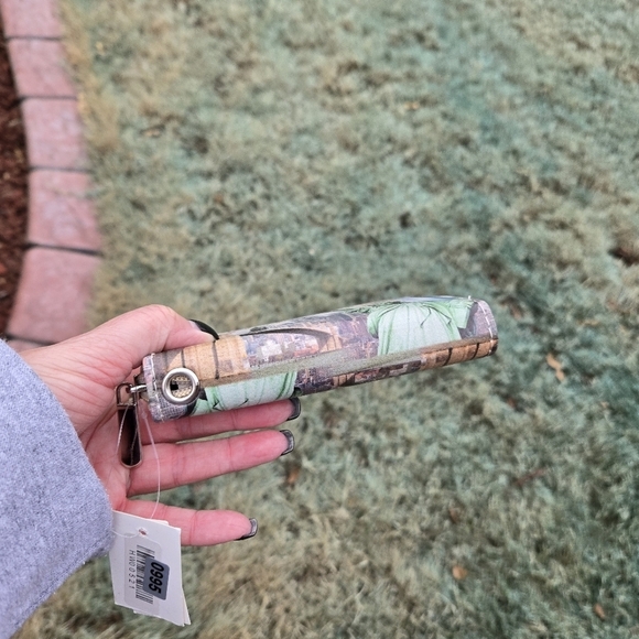 Cream TravelWristlet - Picture 8 of 10